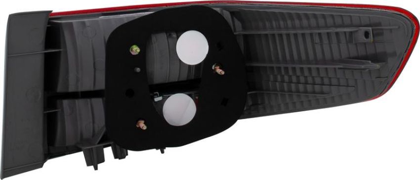 Eagle EyesHD397-U100L Tail Light Assembly