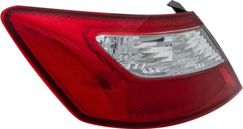 Eagle EyesHD469-U010L Tail Light Housing