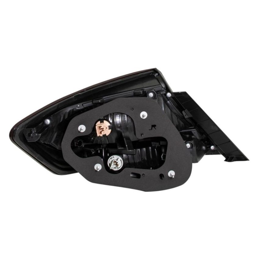 Eagle EyesHD643-B000LR Tail Light Assembly
