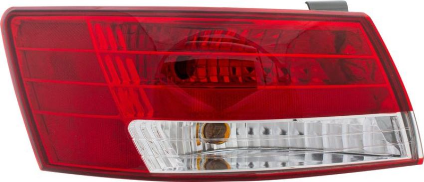Eagle EyesHY036-B000R Tail Light Assembly