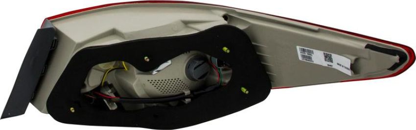 Eagle EyesHY079-B000L Tail Light Assembly