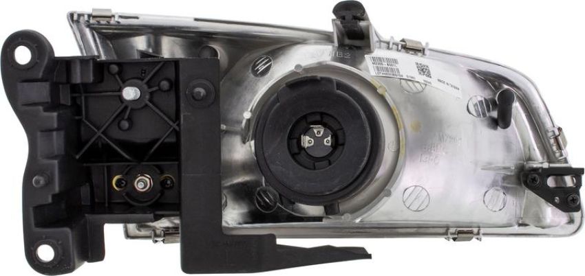 Eagle EyesMZ205-B001L Headlight Assembly