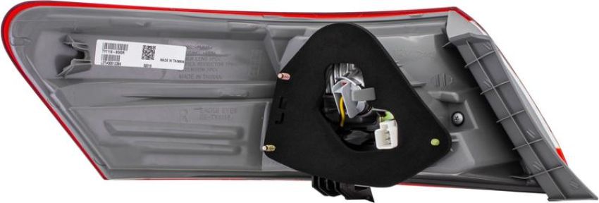 Eagle EyesTY1116-B000R Tail Light Assembly