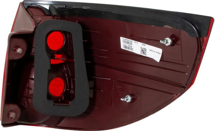Eagle EyesTY773-U000LR Tail Light Assembly