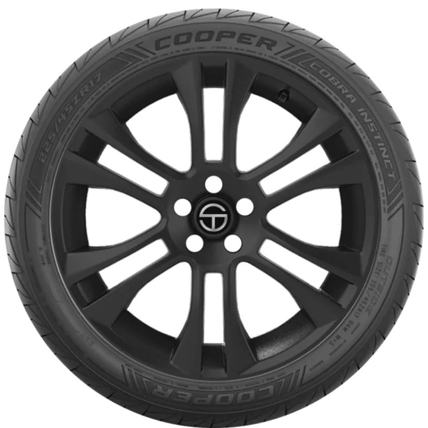 COOPER Cobra Instinct 245/35R19 All-Season