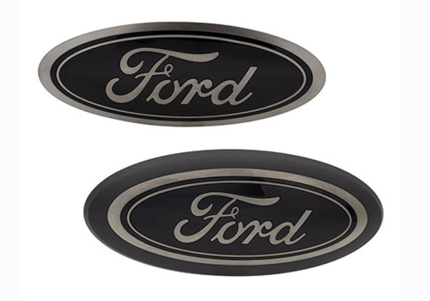 Ford Racing M-1447-F15B 2018-2023 F-150 Black Oval Kit Without Camera