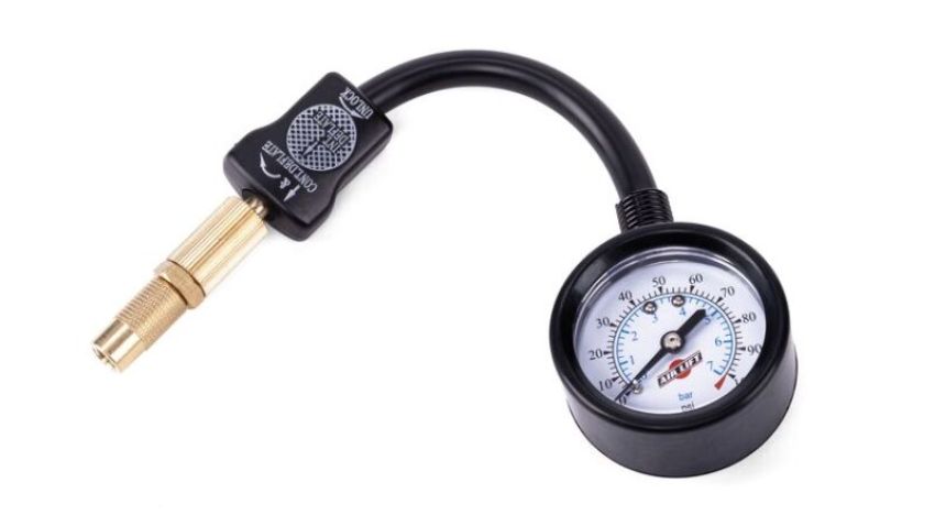 Air Lift 16151 Analog Pressure Gauge