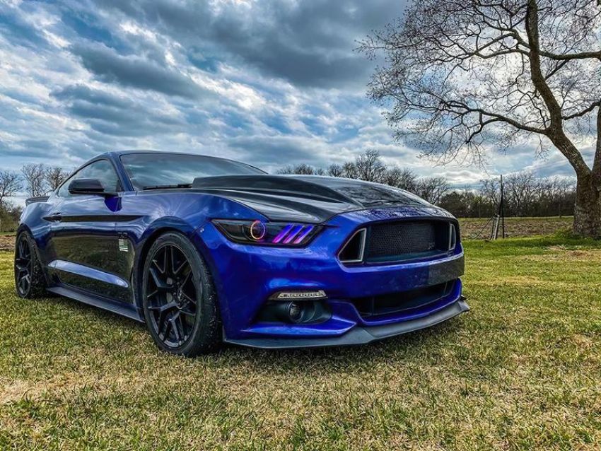 Oracle Lighting 8199-332 2015-2017 Ford Mustang Dynamic RGB+A Pre-Assembled Headlights - Black Edition