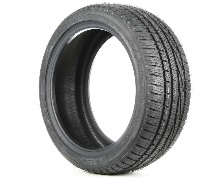 GOODYEAR Ultra Grip Performance 215/45R17