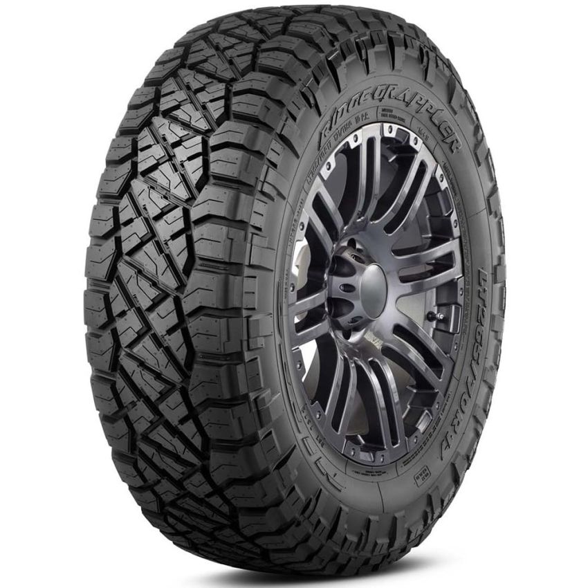 NITTO Ridge Grappler 265/70R18