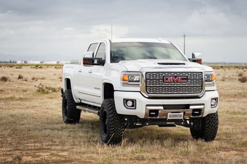 Cognito 110-P0967 11-19 Chevy/GMC Silverado/Sierra 2500/3500 HD 2WD/4WD 4in Perf Lift Kit w/ Fox PSRR 2.0