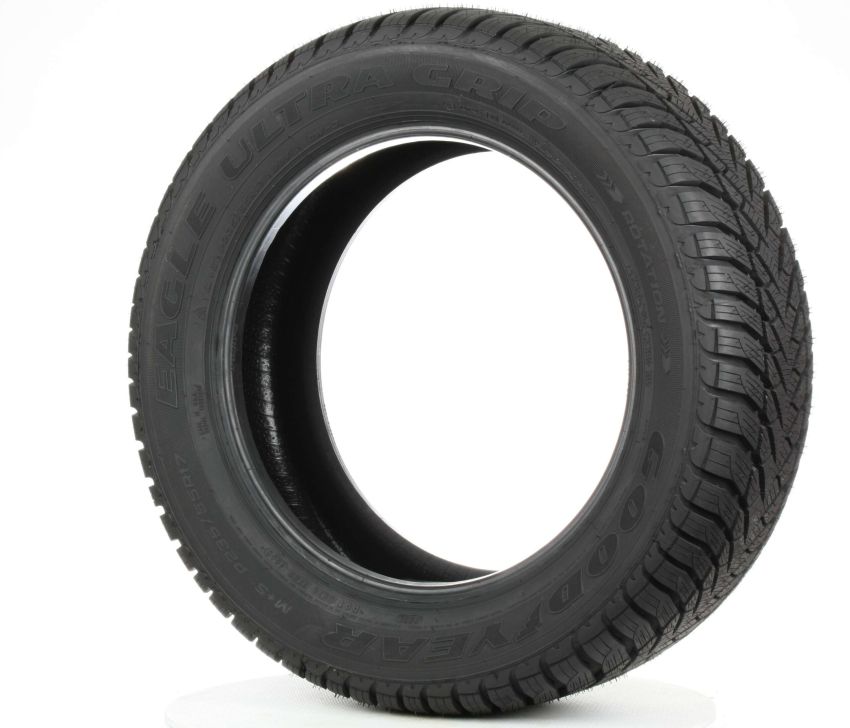 GOODYEAR Eagle Ultra Grip GW-3 225/60R18 Winter