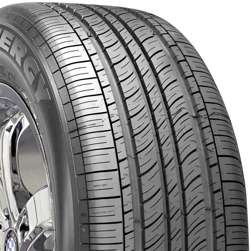 MICHELIN Energy MXV4 Plus 235/55R17 All-Season