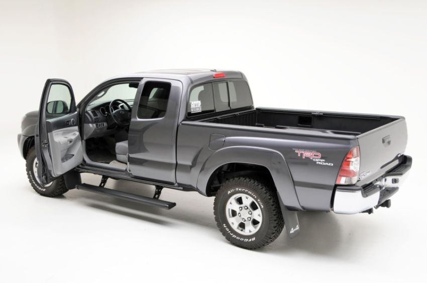 AMP Research 75142-01A 2005-2015 Toyota Tacoma Double Cab PowerStep - Black