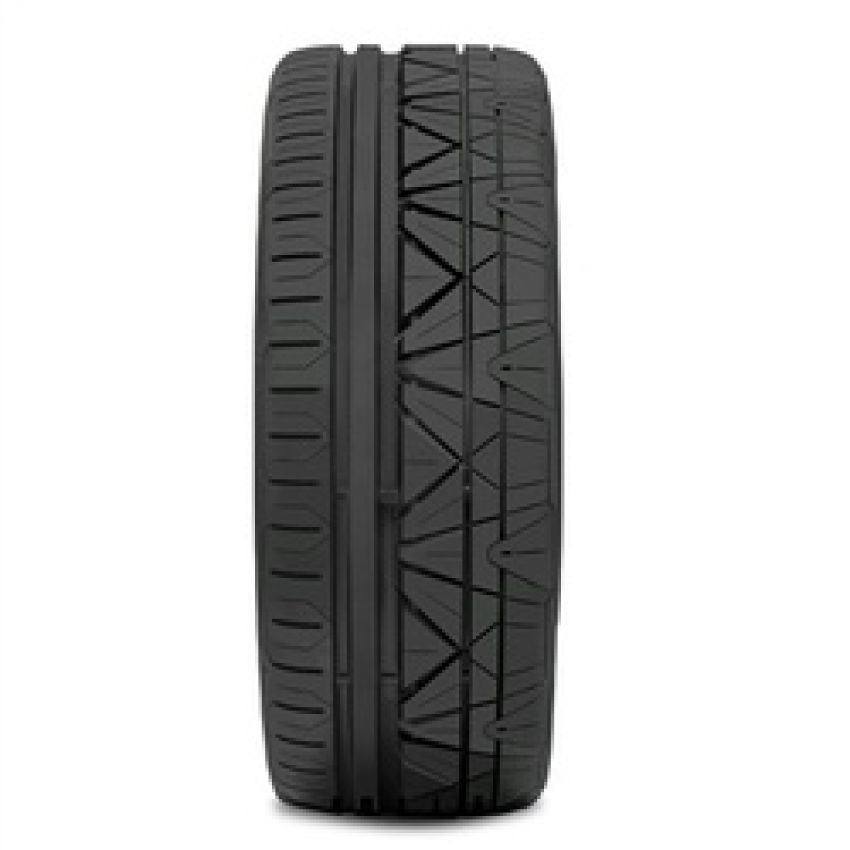 NITTO Invo 265/30R19
