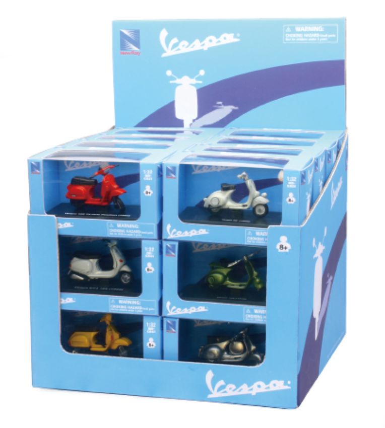 New Ray Toys 06047IA Vespa Series Assortment/ Scale - 1:32