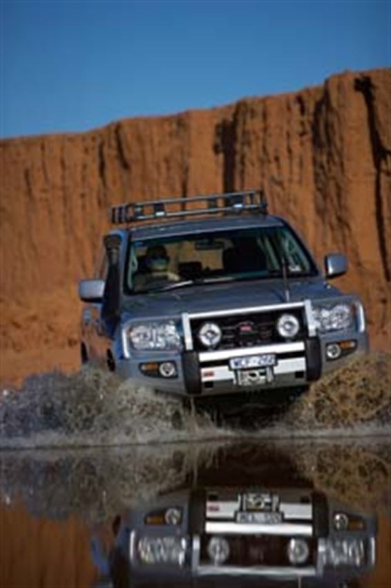ARB 3415120 Winchbar H/Lightwasher fog Lc200 07-11 (Fit Kit NOT Included)