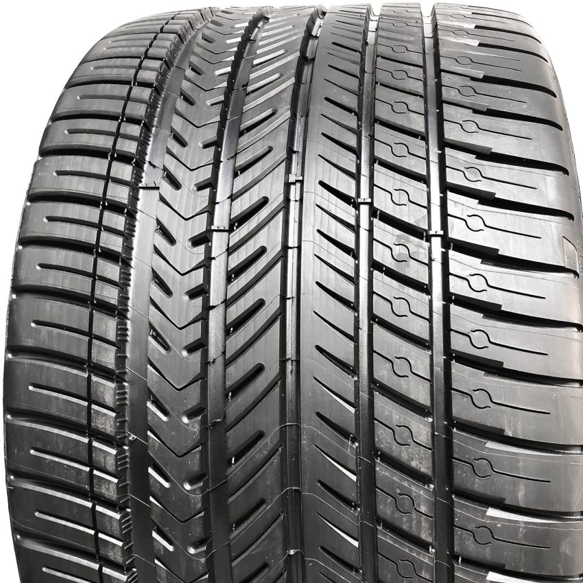 MICHELIN Pilot Sport ALL Season 4 325/30R19 All-Season