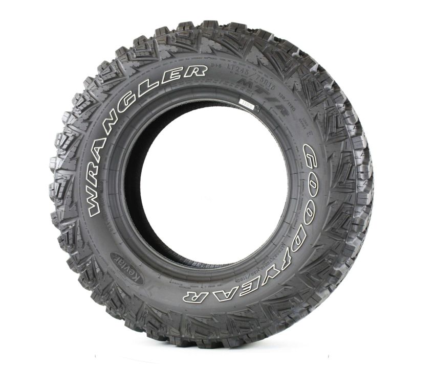 GOODYEAR Wrangler MT/R With Kevlar 285/75R18 All-Season