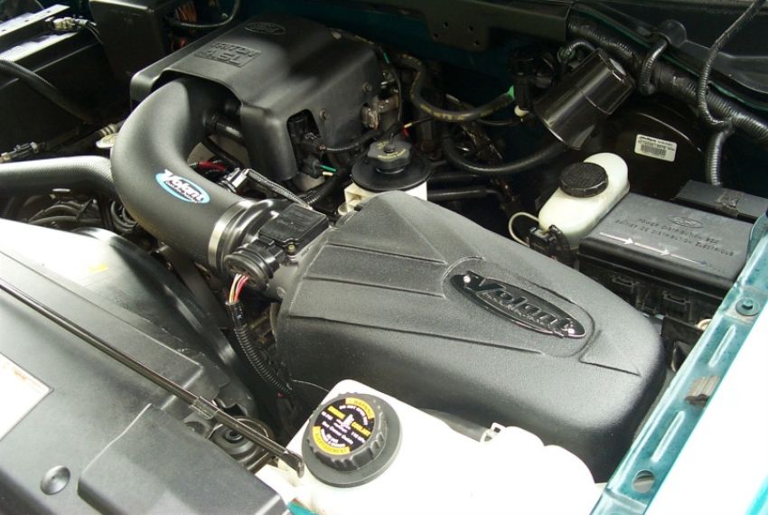 Volant 198546 PowerCore Closed Box Air Intake