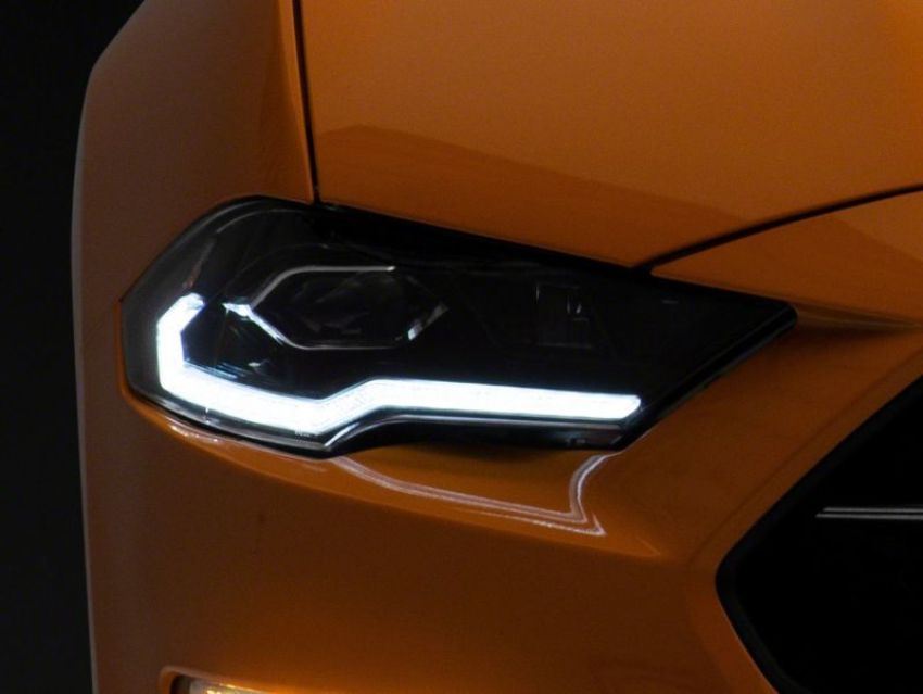 Raxiom 412122 18-23 Ford Mustang GT EcoBoost LED Projector Headlights- Blk Housing (Clear Lens)