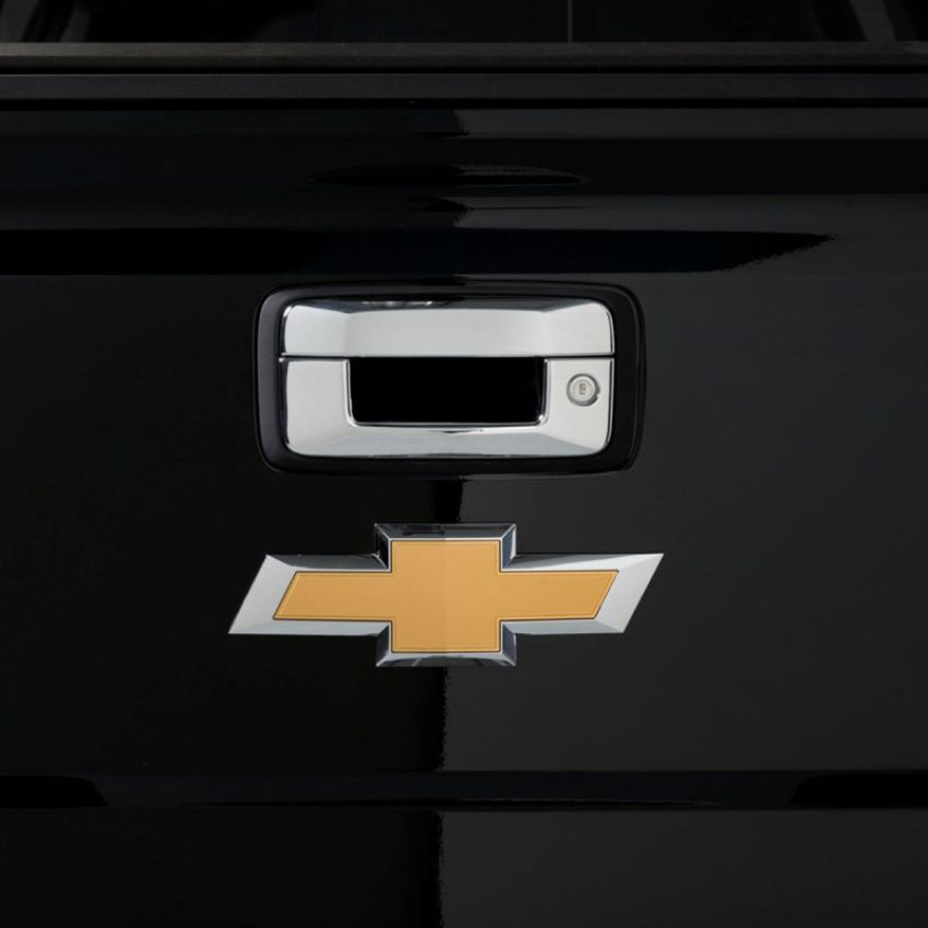 Putco 400143 15-19 Chevy Silverado HD - w/ Keyhole (w/o Camera Opening) Tailgate & Rear Handle Covers