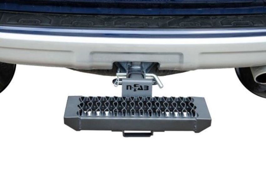N-Fab GHS2018-TX Universal Growler Hitch Step - 2in Receiver