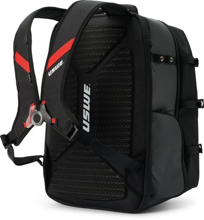 USWE Buddy 40 Backpack Blk Red