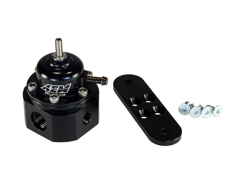 Universal Adjstable Fuel Pressure Regulator Black
