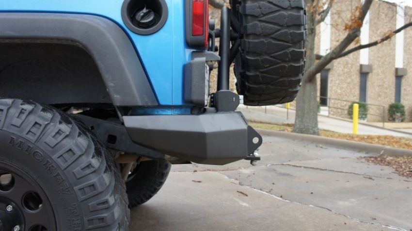 Road Armor 508R0B-TC 07-17 Jeep Wrangler JK Stealth Rear Non-Winch Bumper w/Tire Carrier - Tex Blk