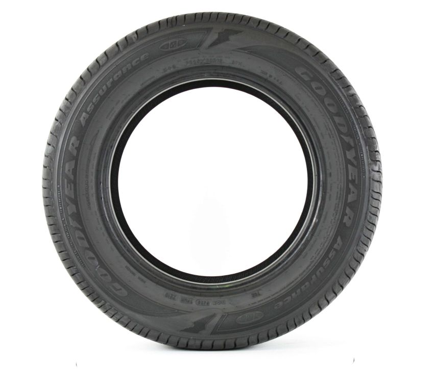 GOODYEAR Assurance Tripletred 225/60R16 All-Season