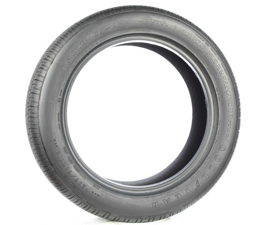 GOODYEAR Eagle RS-A EMT 255/45R20 All-Season