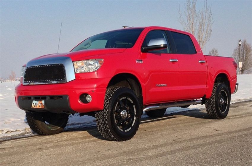 Tuff Country 54075 07-22 Toyota Tundra 4x4 & 2wd 4in Uni-Ball Lift Kit (Excludes TRD Pro No Shocks)