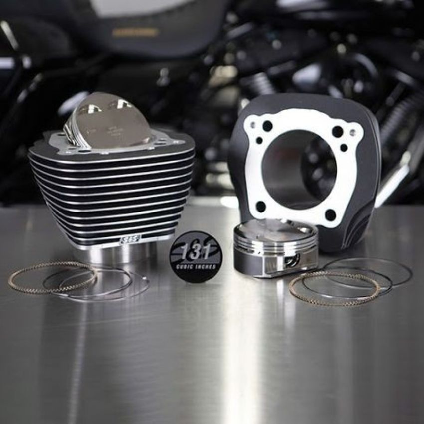 S&S Cycle 910-0762 2017+ M8 Models 4.250in Bore 4-5/8in Stroke Cylinder Kit - Wrinkle Black w/ Highlight