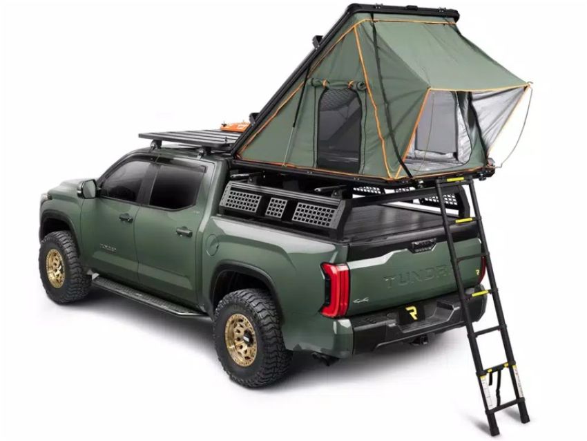 OMIX OL-104 RealTruck GoTent Overland Tent - Green