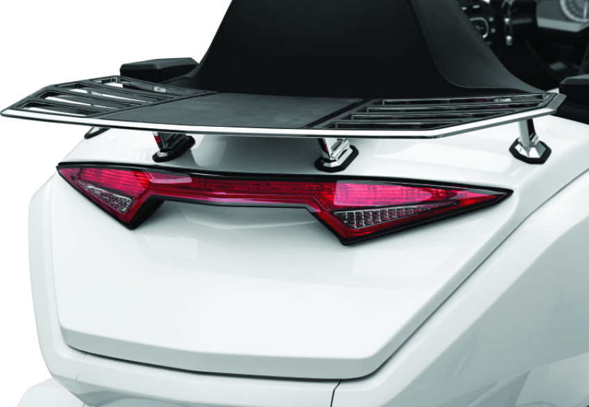 Kuryakyn 3264 Omni L.E.D Trunk Light Bar 18-20 GL1800
