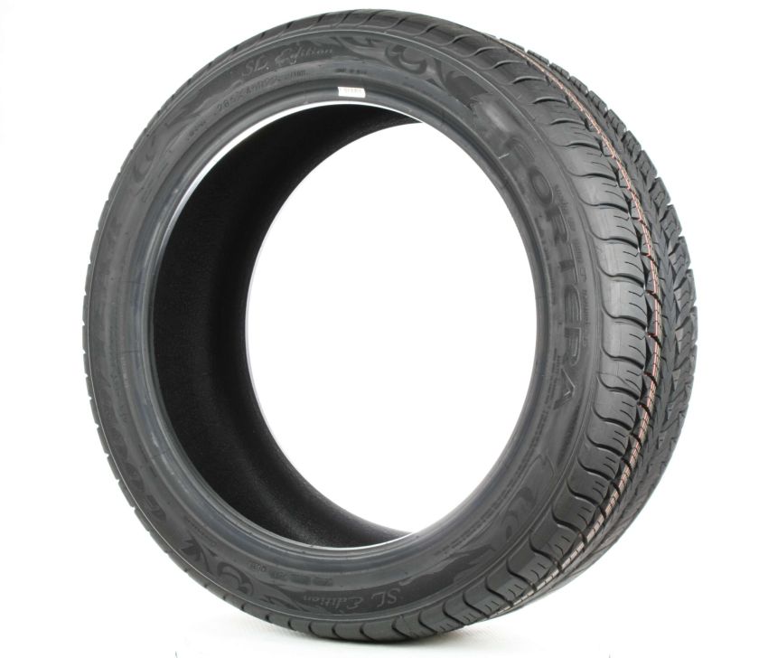 GOODYEAR Fortera SL 305/45R22 All-Season