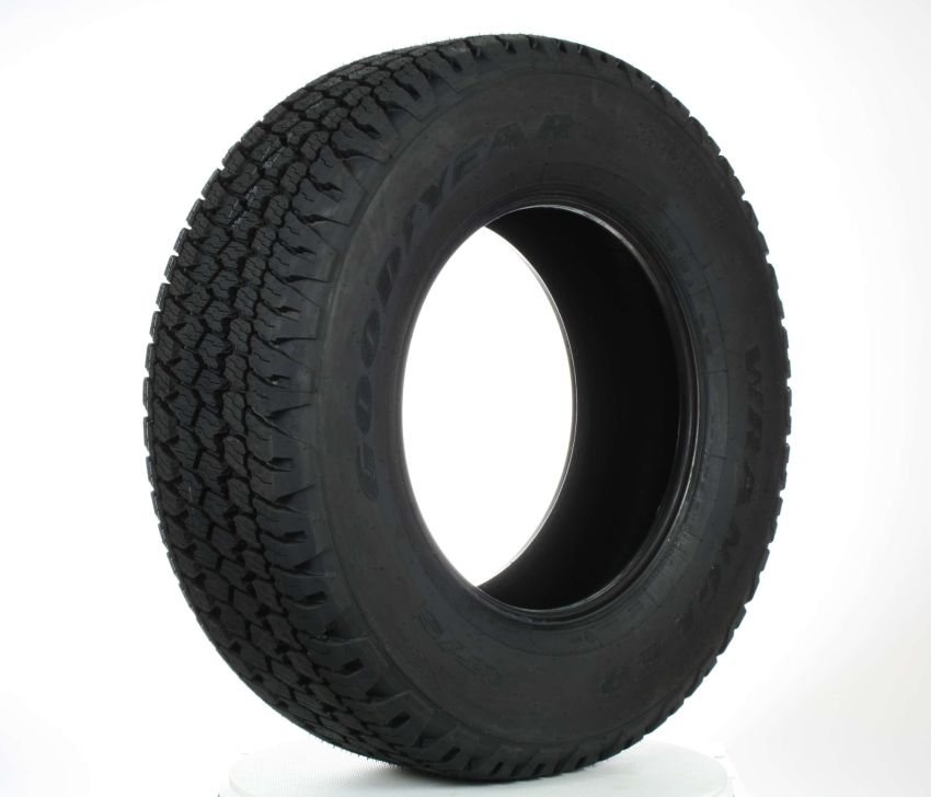 GOODYEAR Wrangler AT/S 275/65R18 All-Season