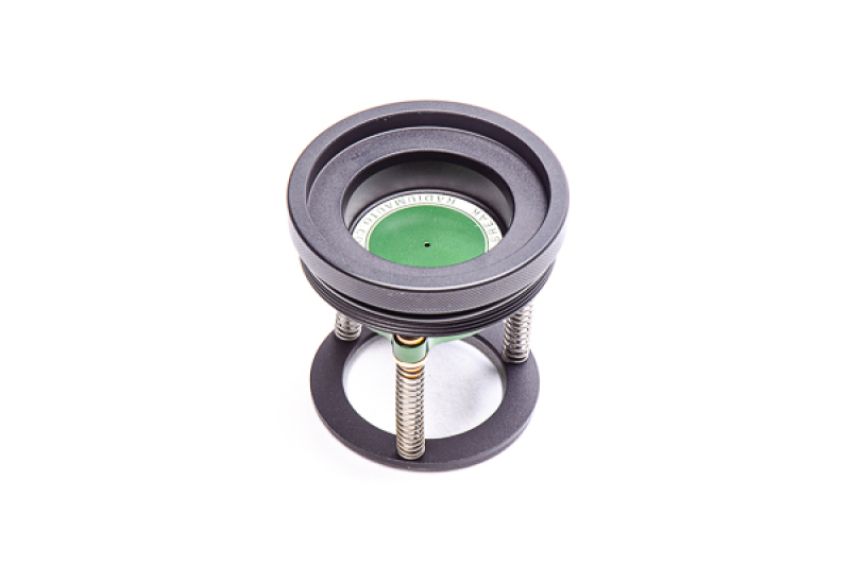 Radium Engineering 20-0549-V DRY BREAK, 1.5IN, FEMALE, VENTED