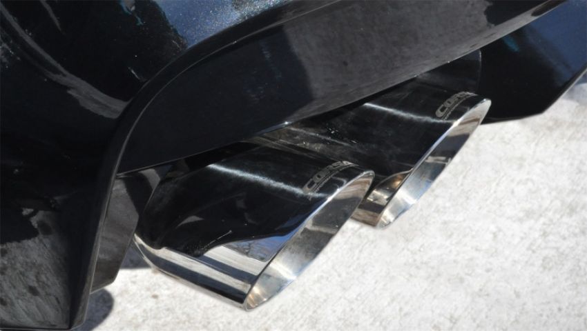 Corsa Performance 14929 3.0in. Axle-Back Dual Rear Exit with Twin 4.0in. Polished Pro-Series Tips