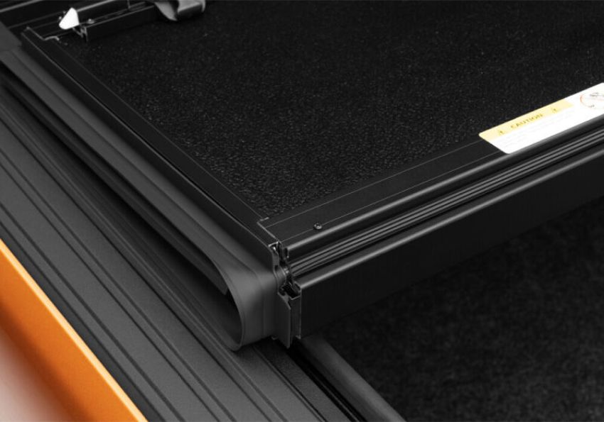 Undercover AX22023 19-20 Ford Ranger 6ft Armor Flex Bed Cover - Black Textured