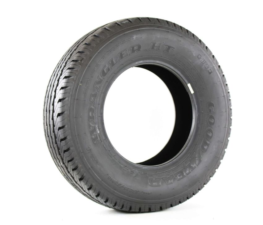 GOODYEAR Wrangler HT 245/75R16 All-Season