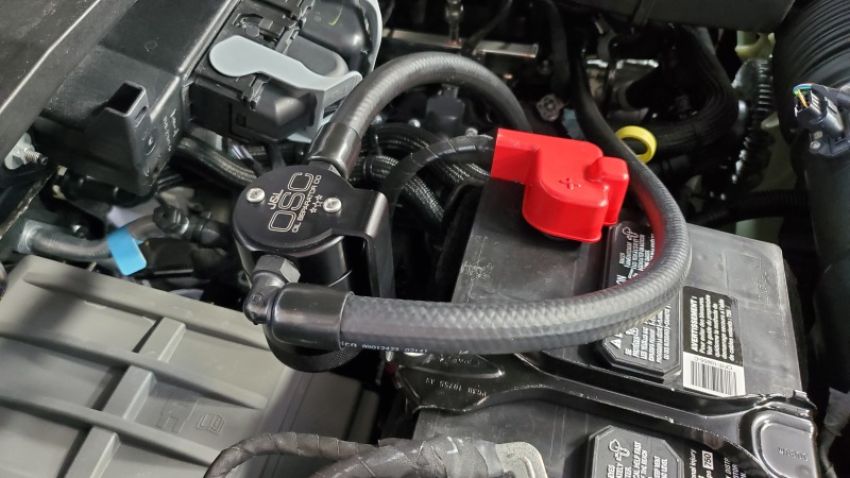 J&L 3094P-B J&L 23-25 Ford F-250/F-350 6.8L;7.3L Oil Separator 3.0 Passenger Side - Black Anodized