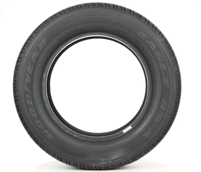 GOODYEAR Eagle RS-A 215/45R17 All-Season