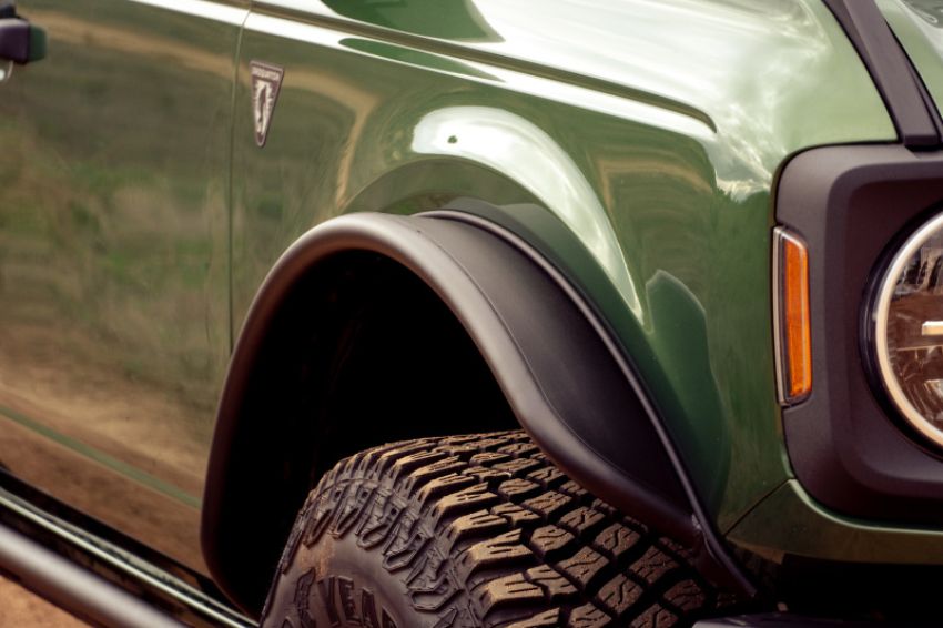 DV8 Offroad FDBR-01 21-23 Ford Bronco Tube Fender Flares