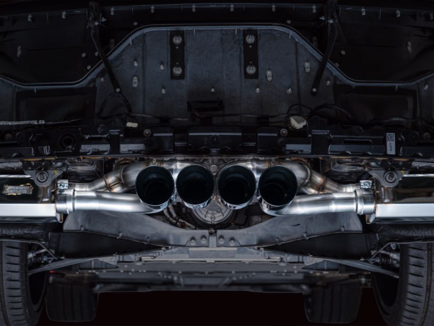 AWE Tuning 3025-43906 AWE 2023 C8 Corvette Z06 SwitchPath Cat-Back Exhaust - Diamond Black Tips