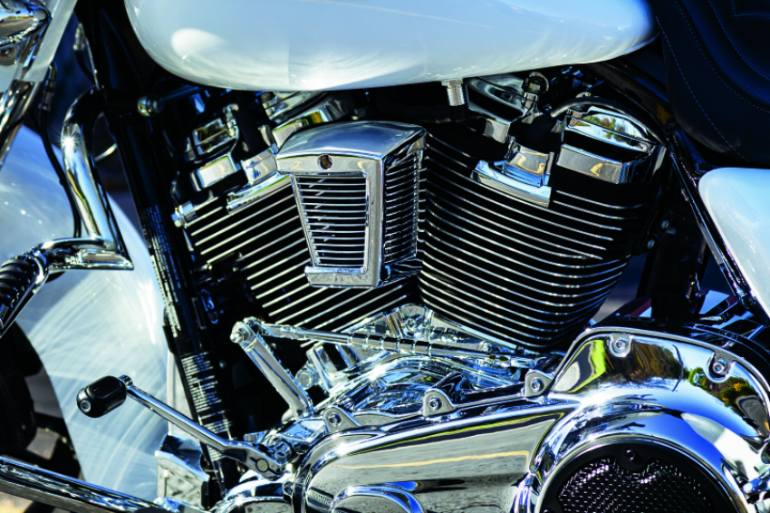 Kuryakyn 7496 Hypercharger ES Horn Cover Chrome