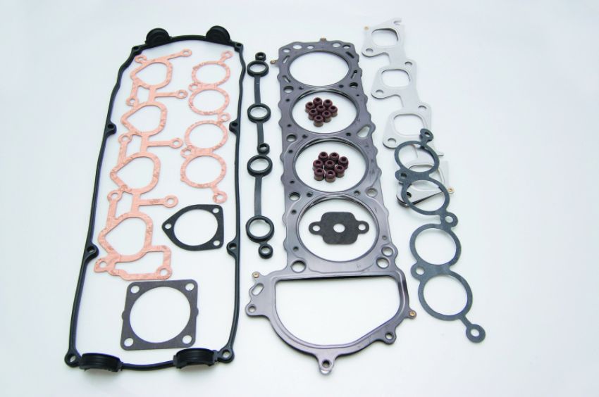 Cometic Street Pro Nissan 1991-94 KA24DE 2.4L 240SX 90mm Bore Top End Kit