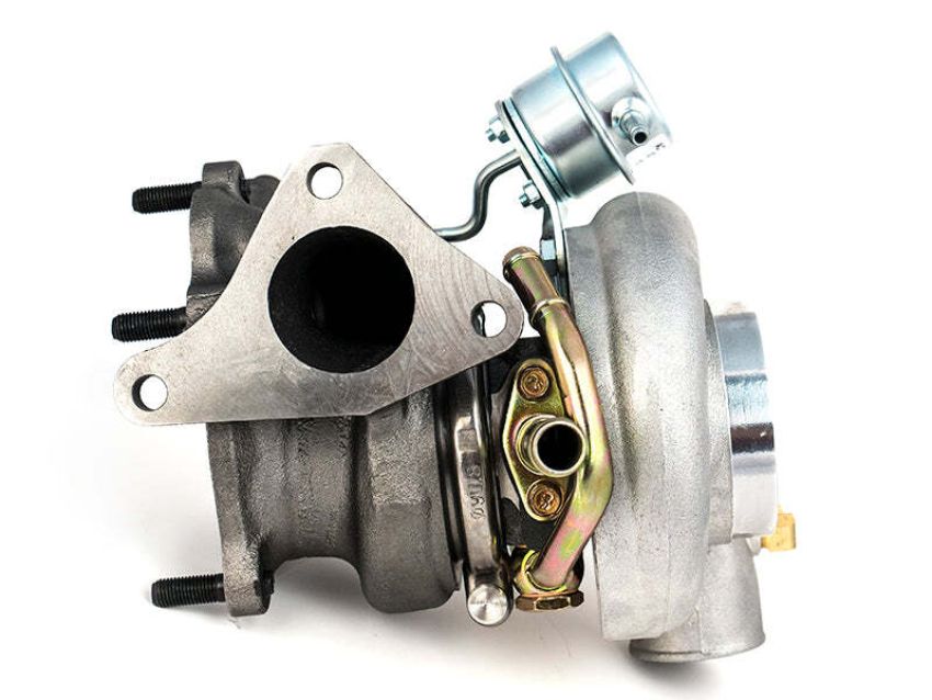 Forced Performance 2025140-0502010 Subaru STi/WRX Red Turbo 84mm Black Turbine Hsg Internal WG w/Oil Line (D/S Only)