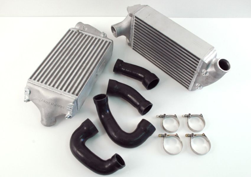 AWE Tuning 4510-11044 Porsche 997.2TT Performance Intercoolers